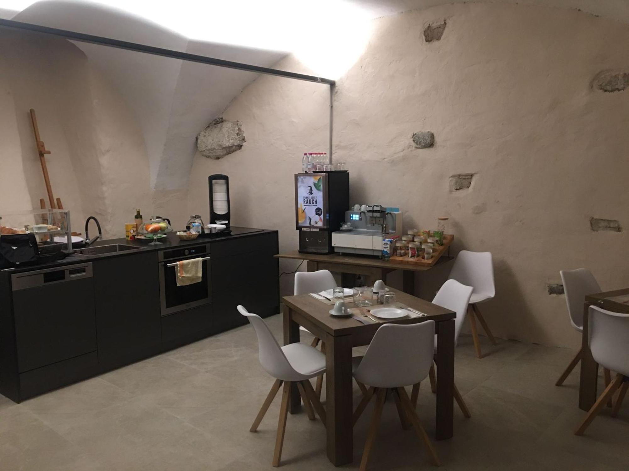 Bed and Breakfast Al Vicolo Trient Exterior foto